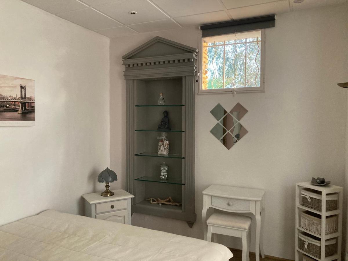 Gîte Comme à la maison Hyères Extérieur photo