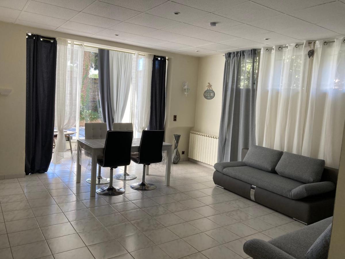 Gîte Comme à la maison Hyères Extérieur photo
