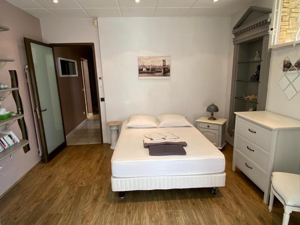 Gîte Comme à la maison Hyères Extérieur photo