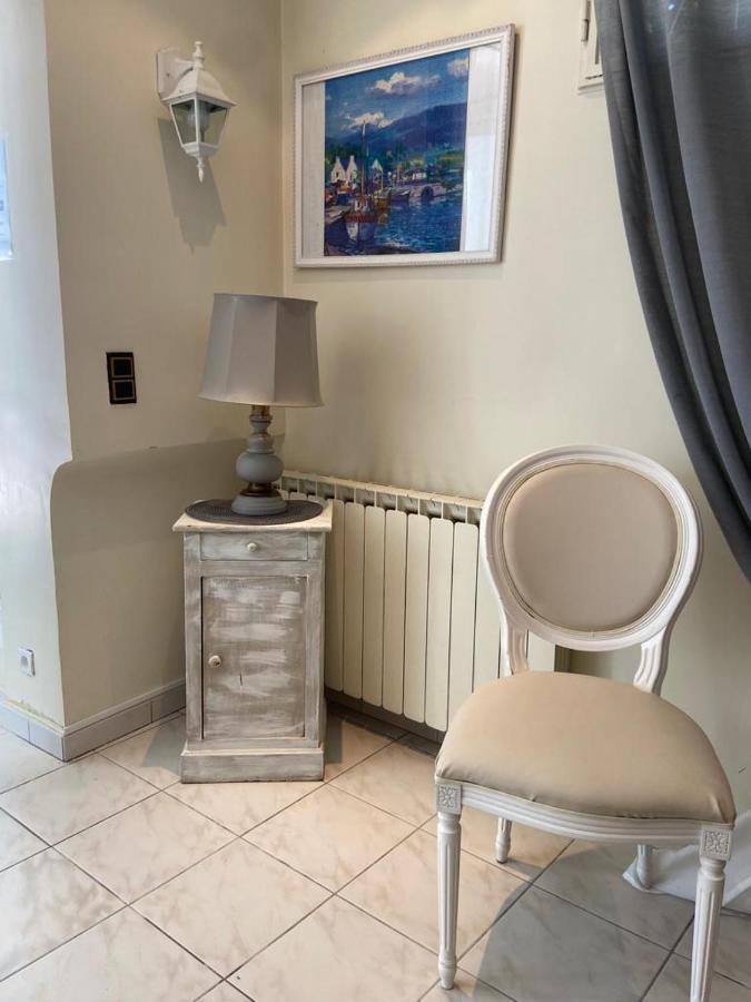 Gîte Comme à la maison Hyères Extérieur photo