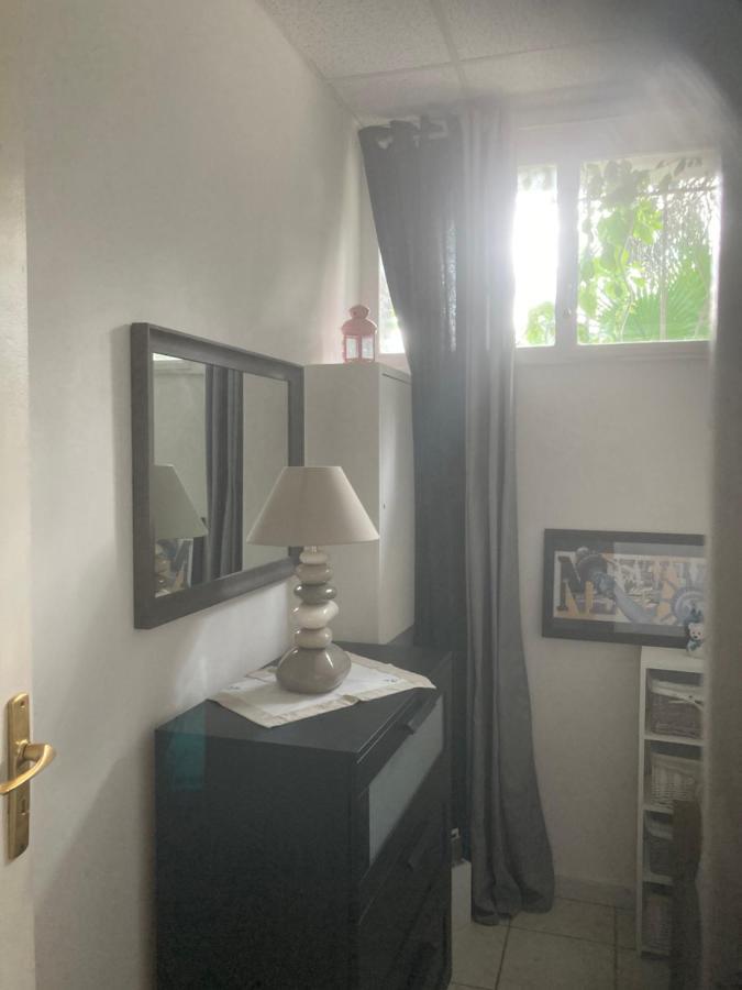 Gîte Comme à la maison Hyères Extérieur photo